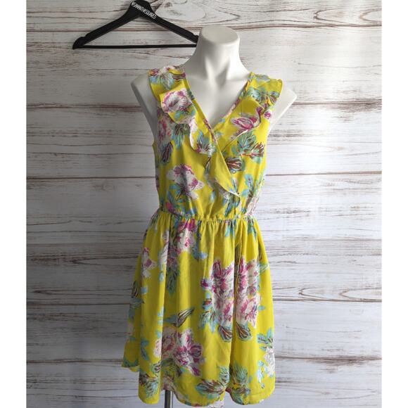 Skies are Blue Yellow Floral Print Hi Low Sun Dress sz Small - Picture 1 of 6